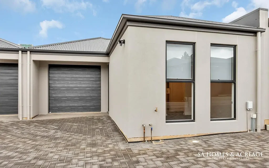 Elizabeth Park 3Moenga Quality, Comfort & Convenience All in One!