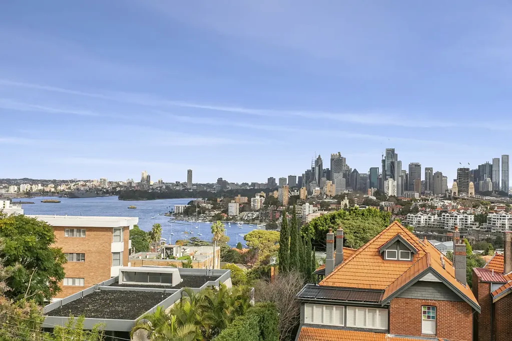 Neutral Bay 2 Bedroom An Extraordinary Harbour Residence with World-Class Views