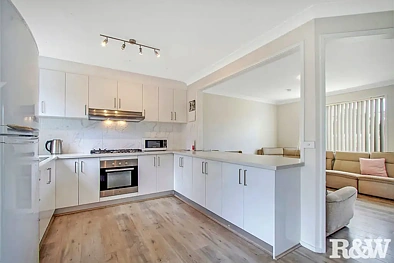 5B Dimascio Place, Oakhurst, NSW 2761, 3 Bedrooms, 1 Bathrooms, Unspecified