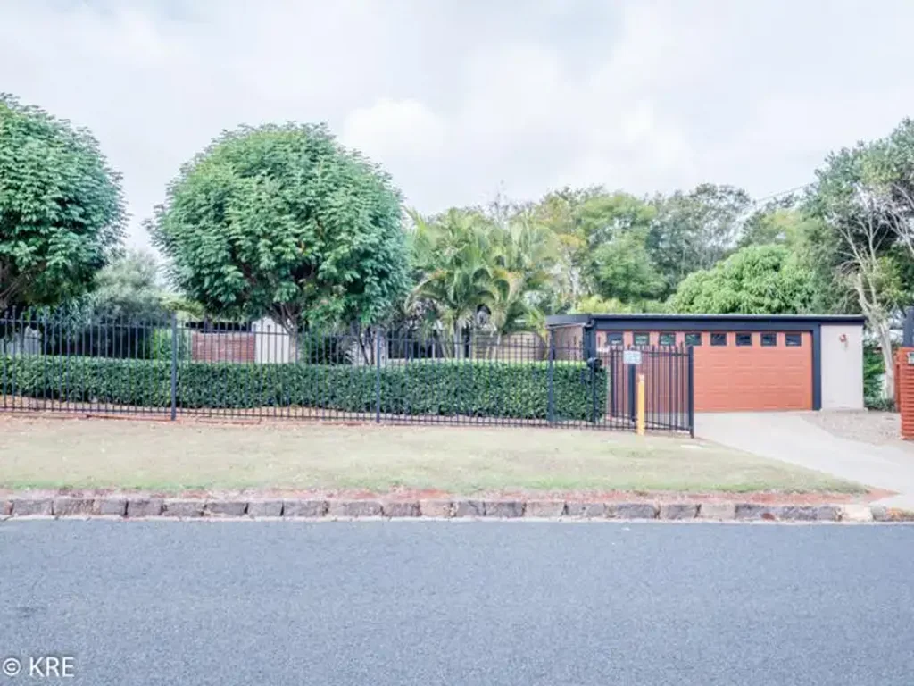 Kingaroy 3房  Private Excellent Rental Return
