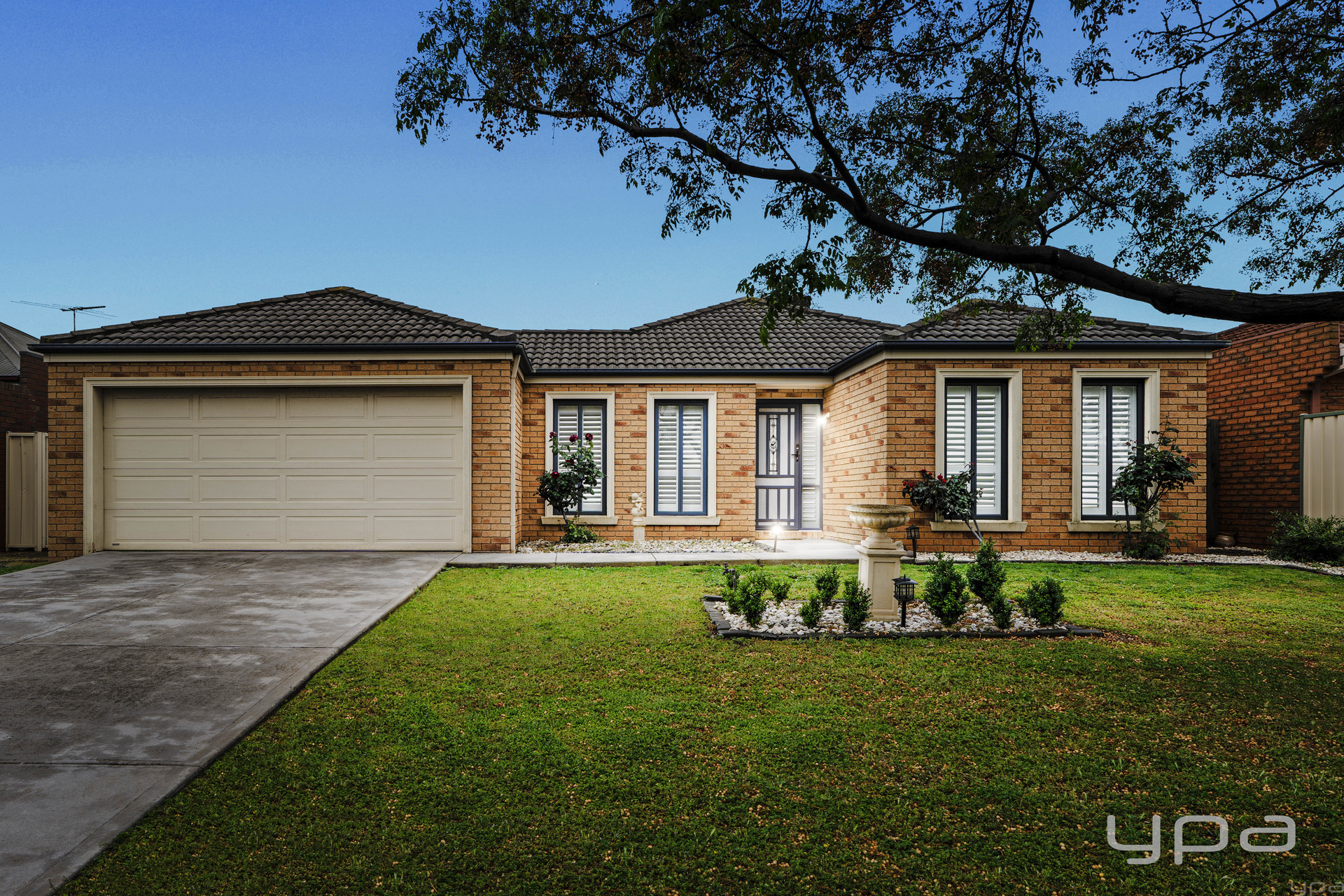 19 DEQUIN CT, WERRIBEE VIC 3030, 0 Kuwarto, 0 Banyo, House