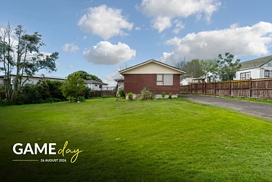 Clover Park 3房  #GAMEDAY - Must Sell. Big Land. Bigger Opportunity