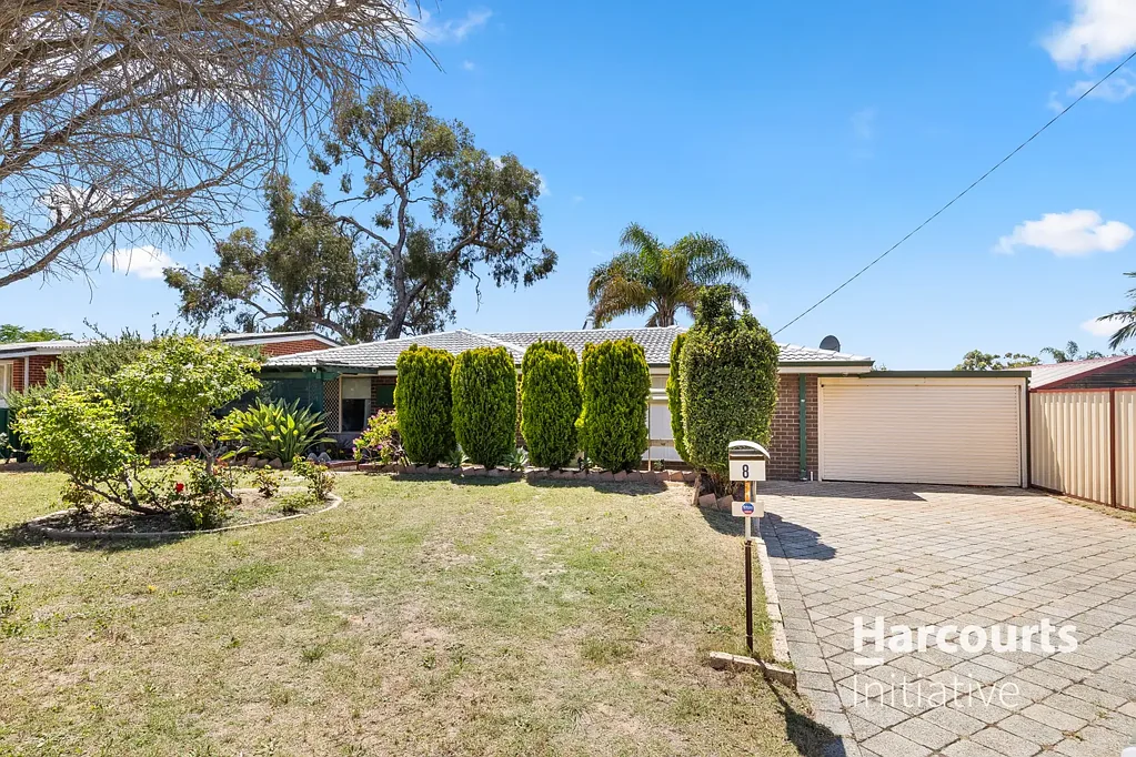 8 Roydon Way, Girrawheen, WA 6064