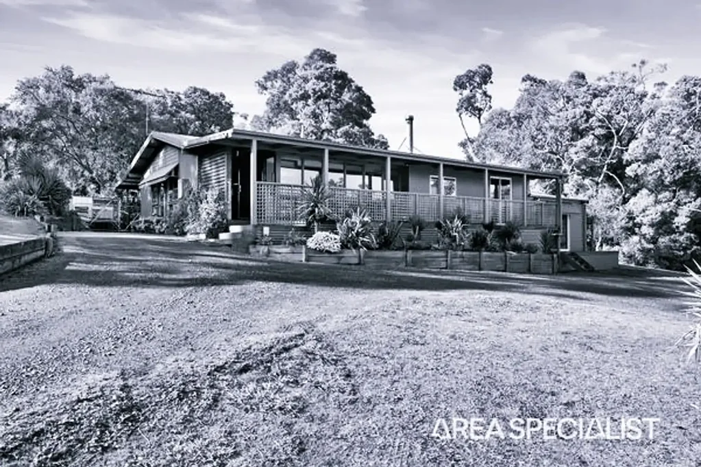32 Hopkins Drive, Grantville, VIC 3984