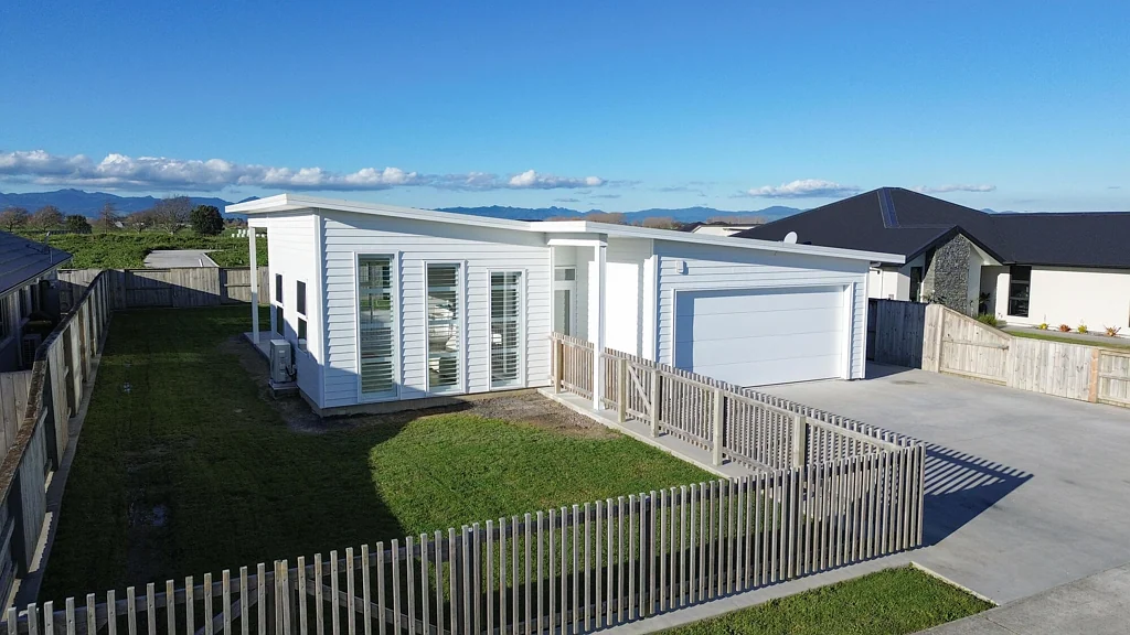 Ngatea 3 Slaapkamer Beautifully Designed Family Home