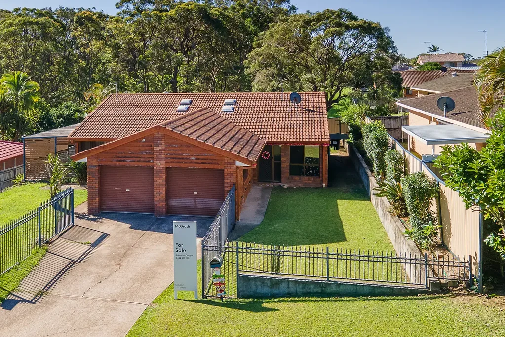 Southport 2ਬੈੱਡਰੂਮ Low Maintenance Duplex in Convenient Southport Location