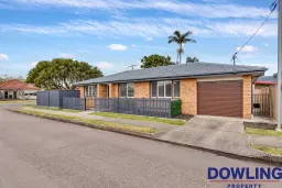 67 ROE ST, Mayfield