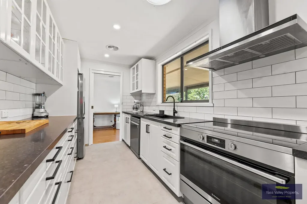 Yass 4ਬੈੱਡਰੂਮ Ideal Family Home in Great Location - A Must-See on Pritchett Street!