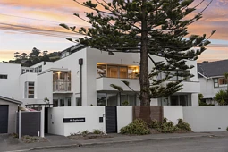 3/46 Esplanade, Sumner