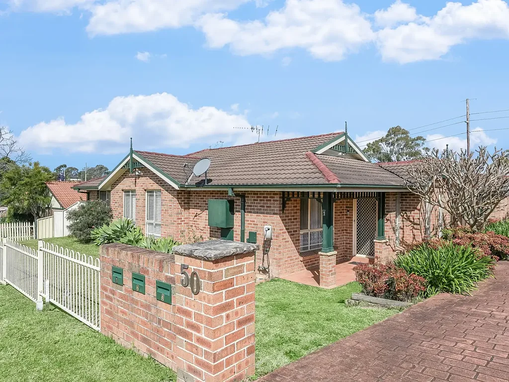 1/50 Julius Road, Rosemeadow, NSW 2560