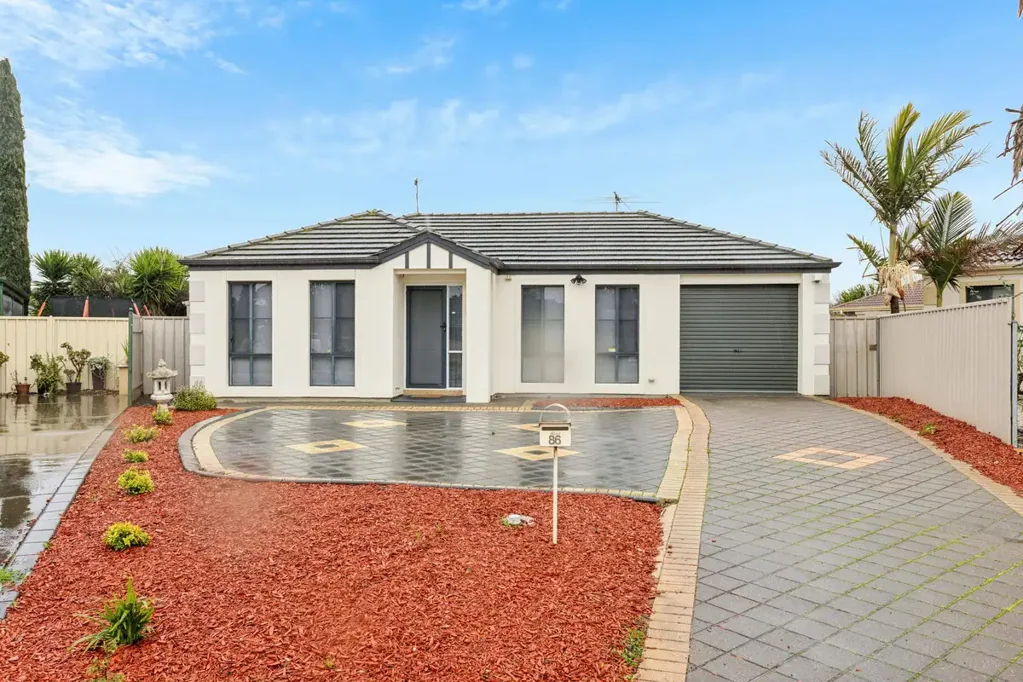 86 Parkway Circuit, Parafield Gardens, SA 5107