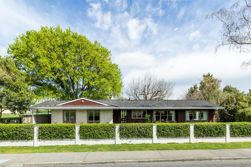 Frimley 3房  Motivated Vendors - Bring Your Offers