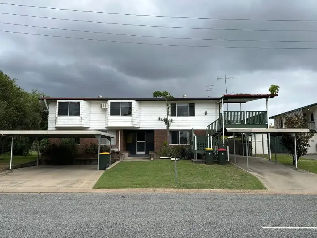 Spacious ground floor unit in a quiet location