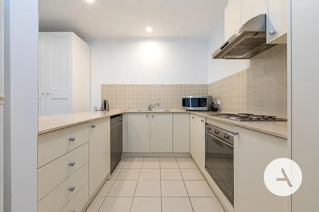 Cosy Living in Watson