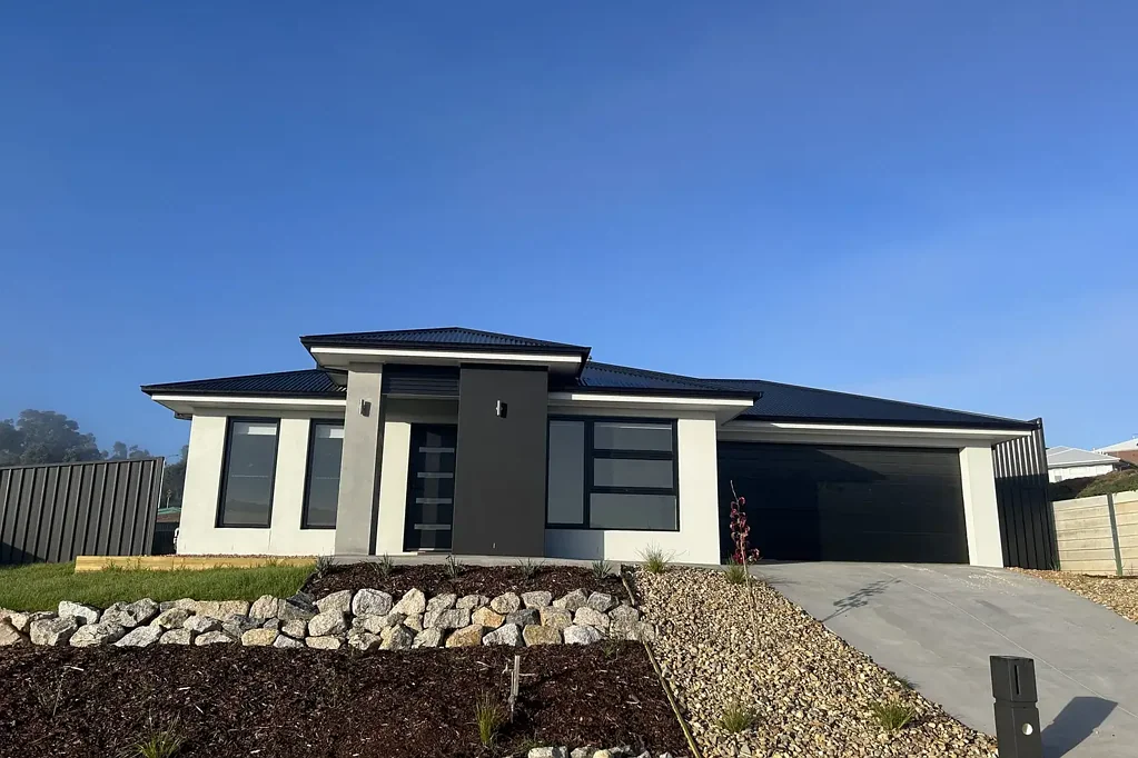 Modern Family Living with Stunning Views