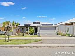 7 Carcione Avenue, Secret Harbour