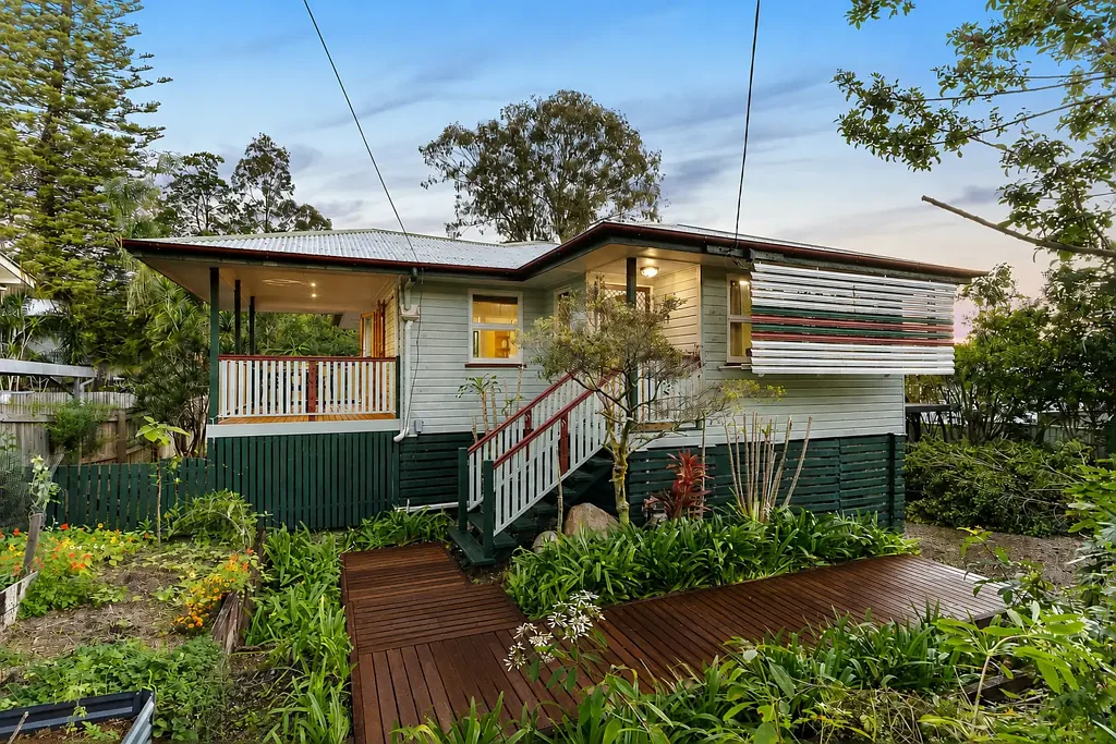 Keperra 3ห้องนอน Exceptional Value in Brisbane's Best Growth Suburb
