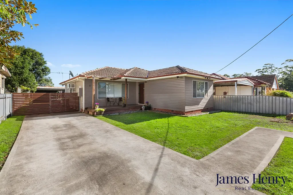 Beresfield 3房  🏡✨ Space, Storage & Lifestyle – The Complete Family Package! ✨🏡
