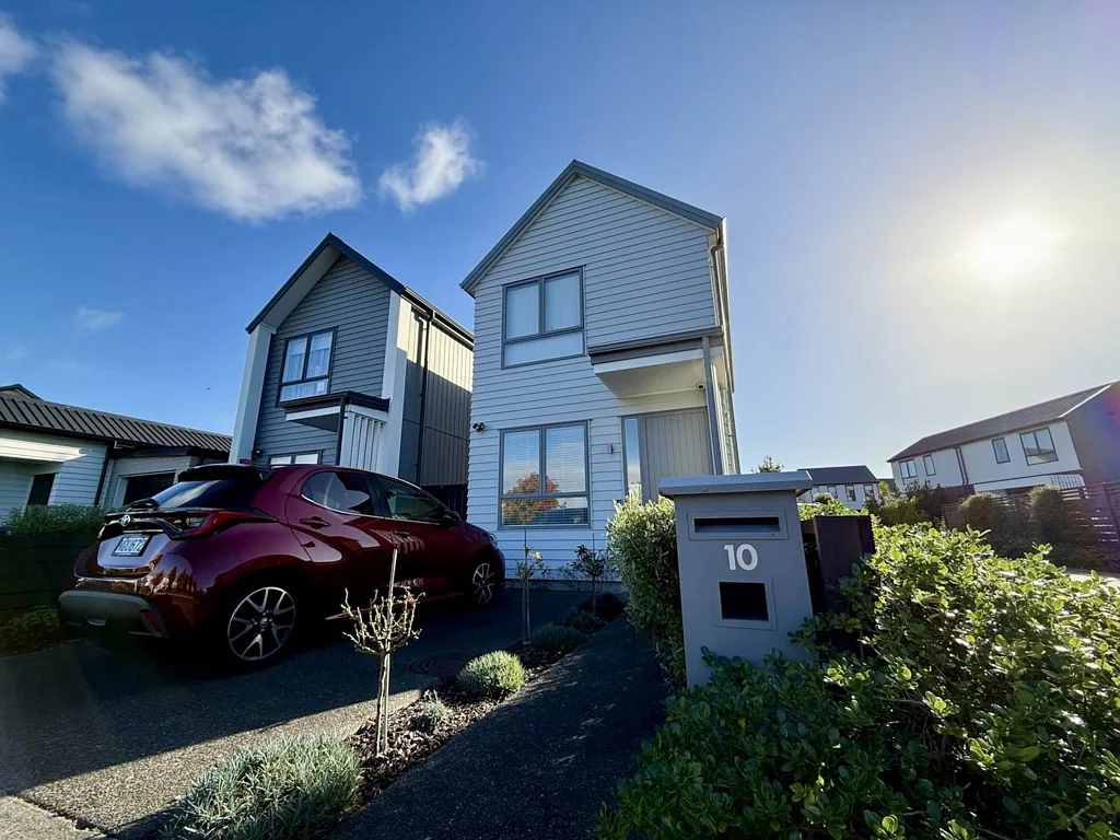 Luxurious Living Awaits You!