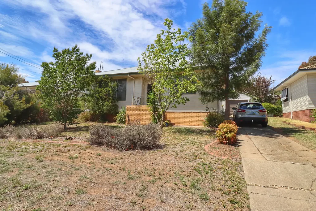 Cowra 3कमरा First Home or Investment