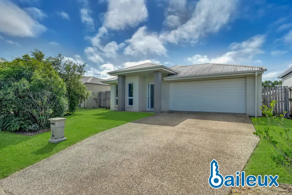 Move in Ready, Low-maintenance Home in West Mackay