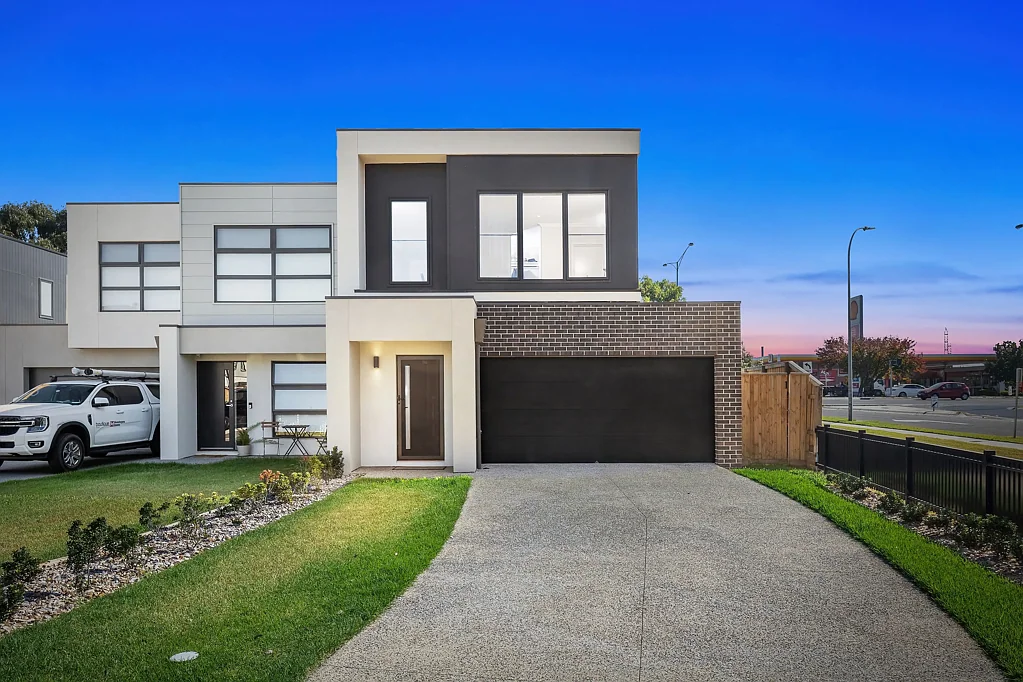 2 Nottingham Crescent, Thomastown, VIC 3074