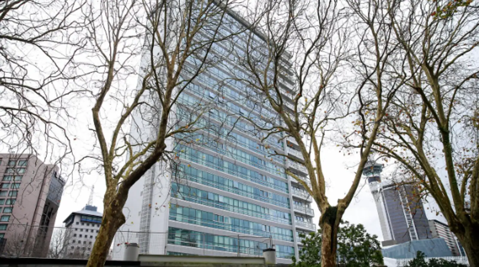 奥克兰公寓项目遭违规改建，开发商、建筑商双双被罚