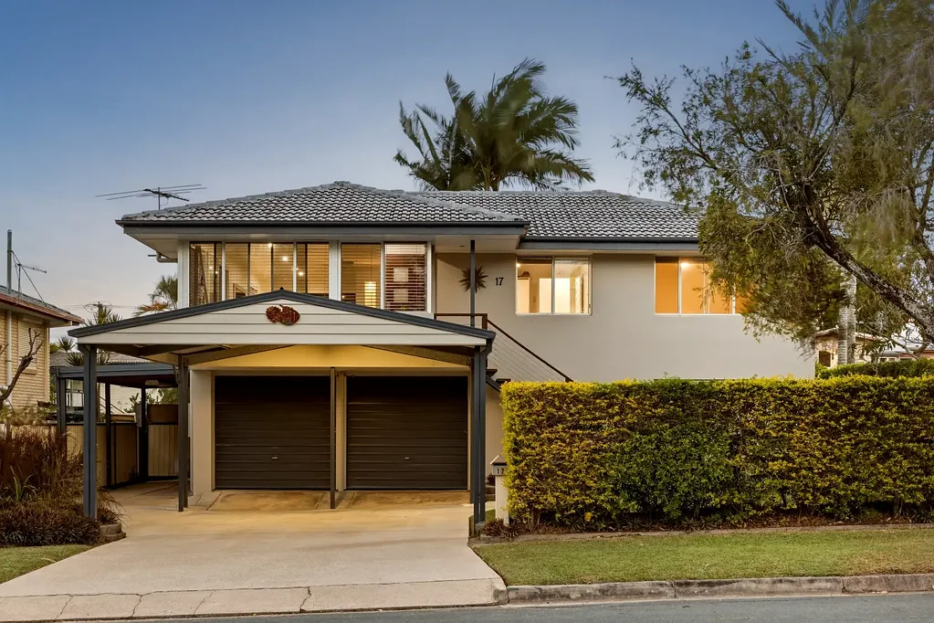 17 Alkooie Avenue, Clontarf, QLD 4019