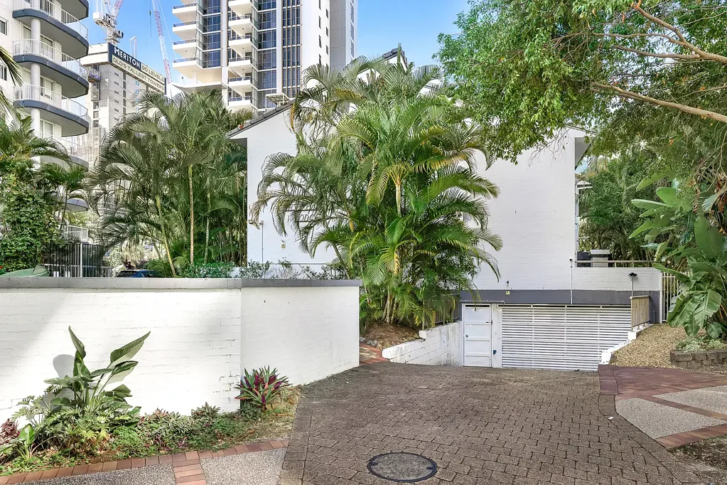Surfers Paradise 2房  Terrace Style Unit – Budds Beach