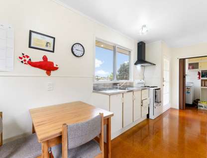 92 Colwill Road, Royal Heights, Waitakere City, Auckland, 3房, 1浴, 独立屋