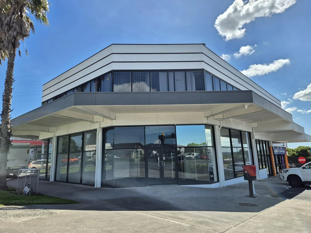 Te Atatu South High-profile corner site with quality fitout