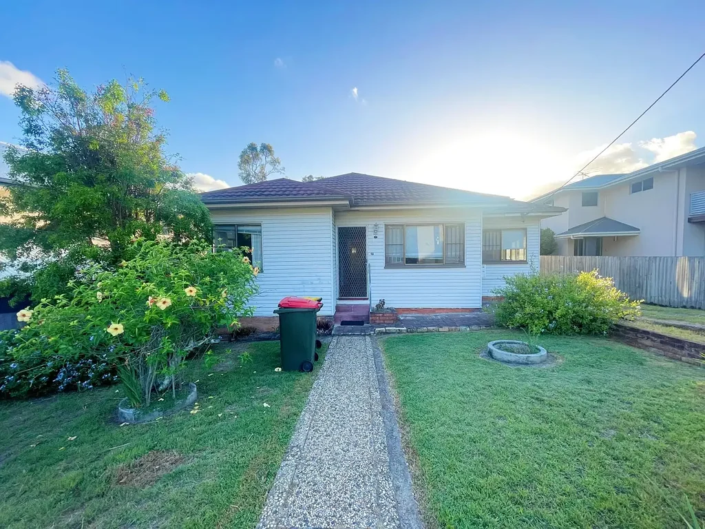 "Exquisite Living in Coorparoo: A Unique Residential Gem"