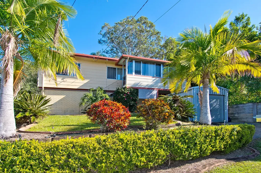 Beenleigh 5Habitaciones VERSATILE TWO-LEVEL LAYOUT IN PRIME BEENLEIGH LOCATION!