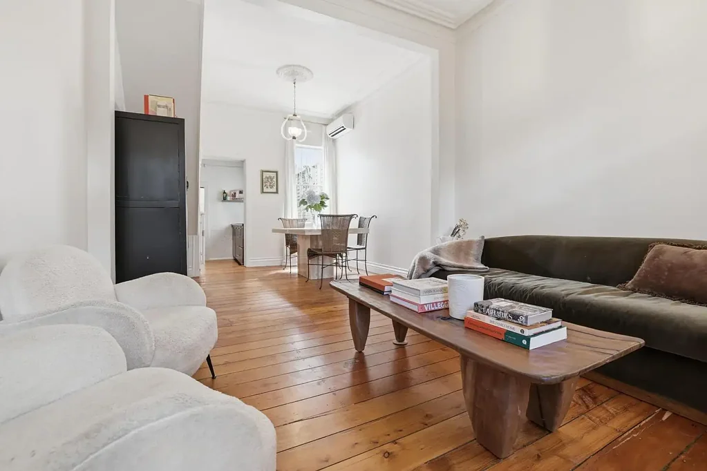 Charming Paddington Terrace in Prime Location