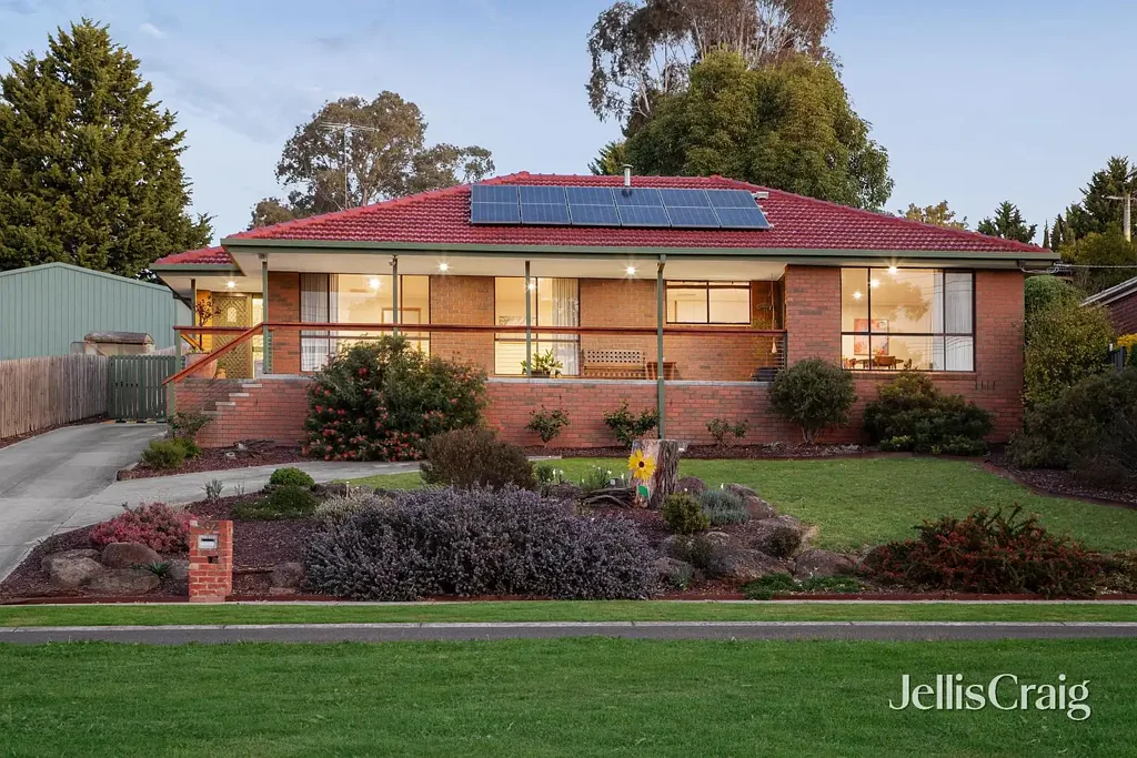 Diamond Creek 4 Slaapkamer Relaxed Living And A Huge Garage