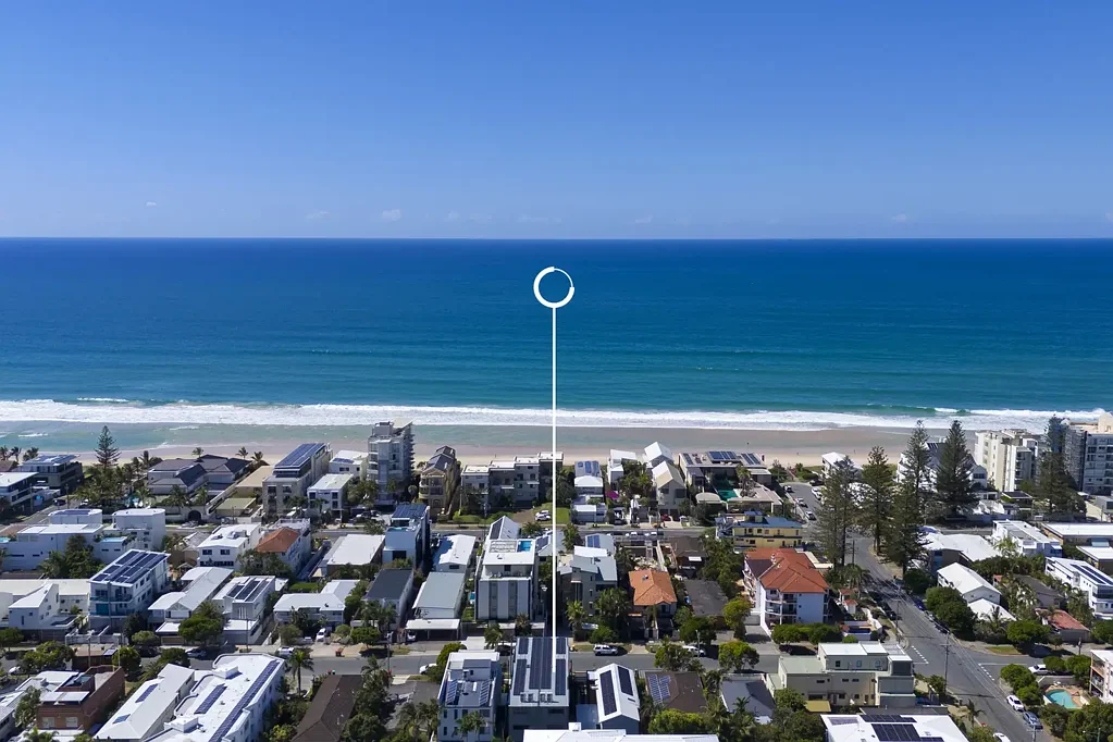 Mermaid Beach 3 Bedroom Sophisticated Living in a Premier Beachside Pocket