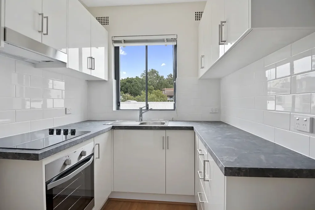 Sunny One Bedroom Apartment