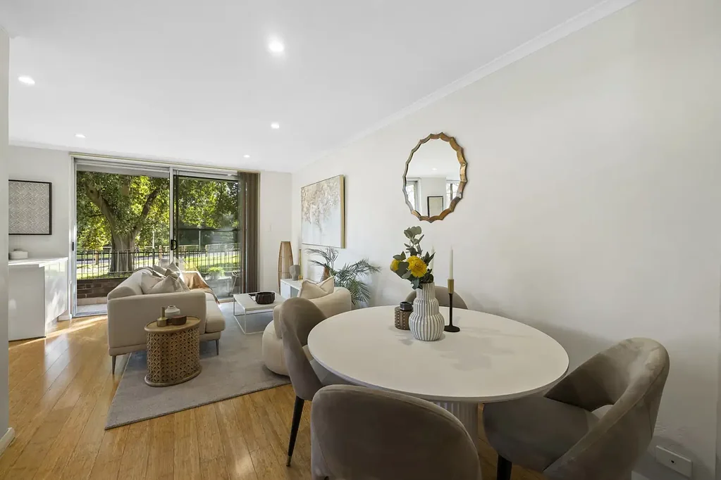 Lilyfield 2部屋 Stunning bayside apartment with water views & parking