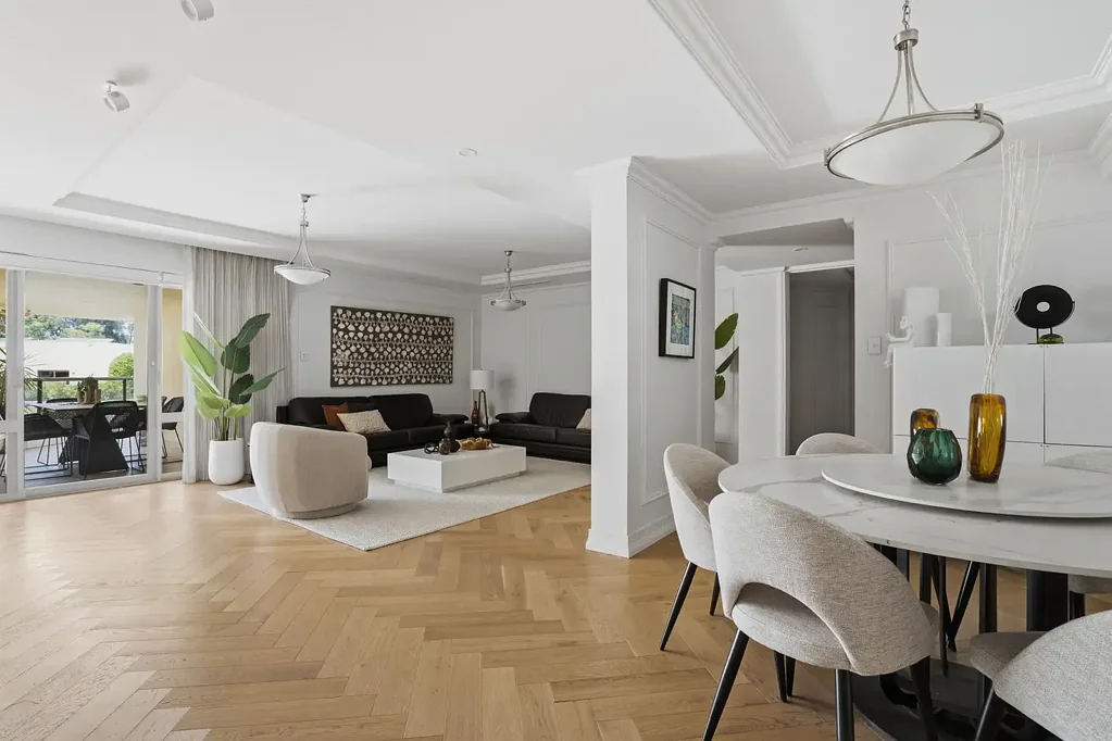 10/22 The Avenue, Crawley, WA 6009