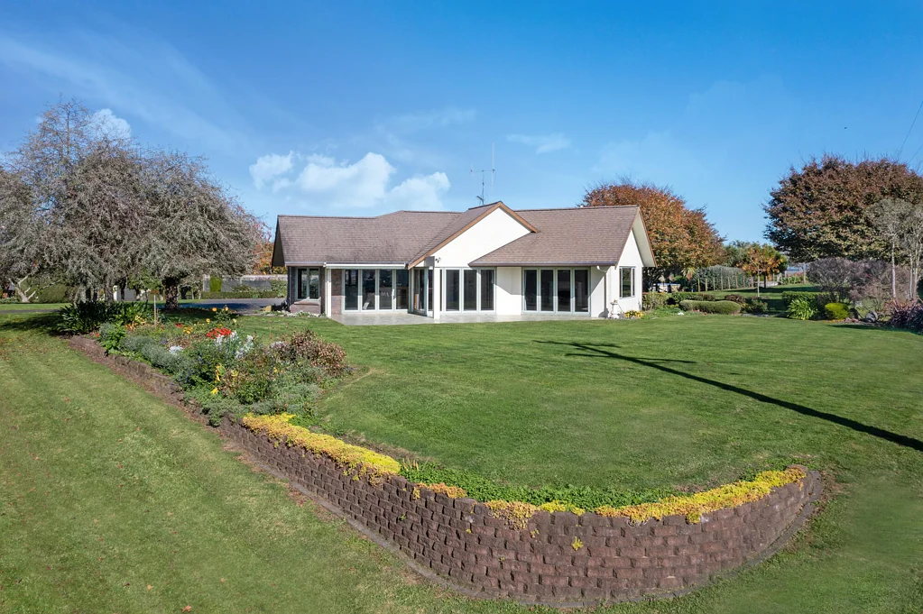 Te Awamutu 4Habitaciones Spacious Living Stunning Views & Endless Potential