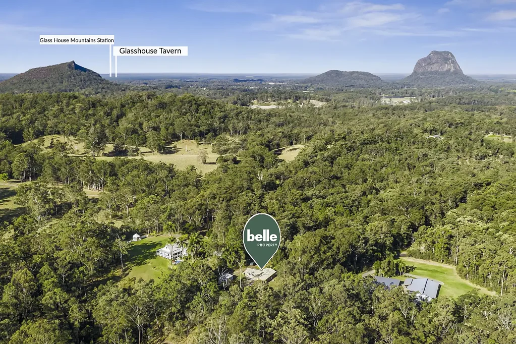 Glass House Mountains 4침실 A Peaceful Acreage Retreat with Endless Potential