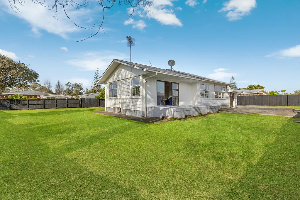 9 Kambalda Street, Mangere Bridge, Manukau City, Auckland