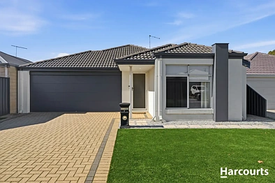 4 CABERNET LOOP, PEARSALL WA 6065, 3 Kuwarto, 2 Banyo, House