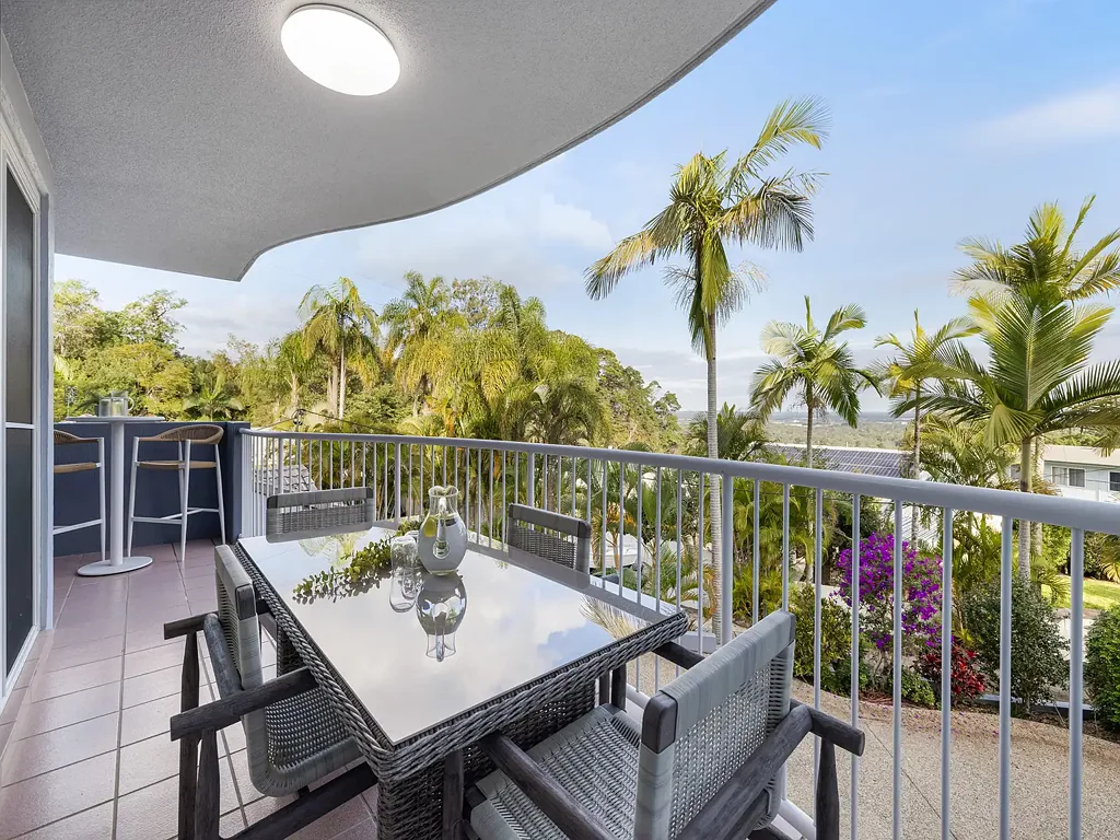 Buderim 3બેડરૂમ Light-Filled Three Bedroom Unit with Elevated Balcony & Private Covered Alfresco!