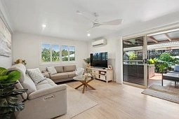 33 Ellis Crescent, North Boambee Valley