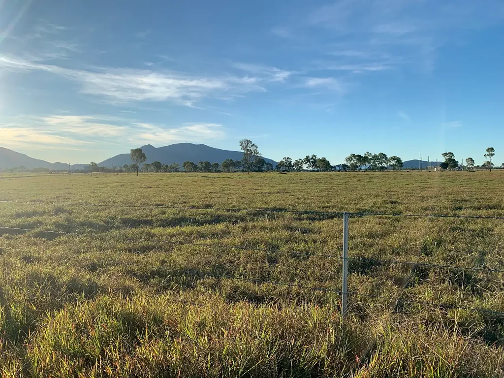 33796 Bruce Highway, Mount Surround, QLD 4809