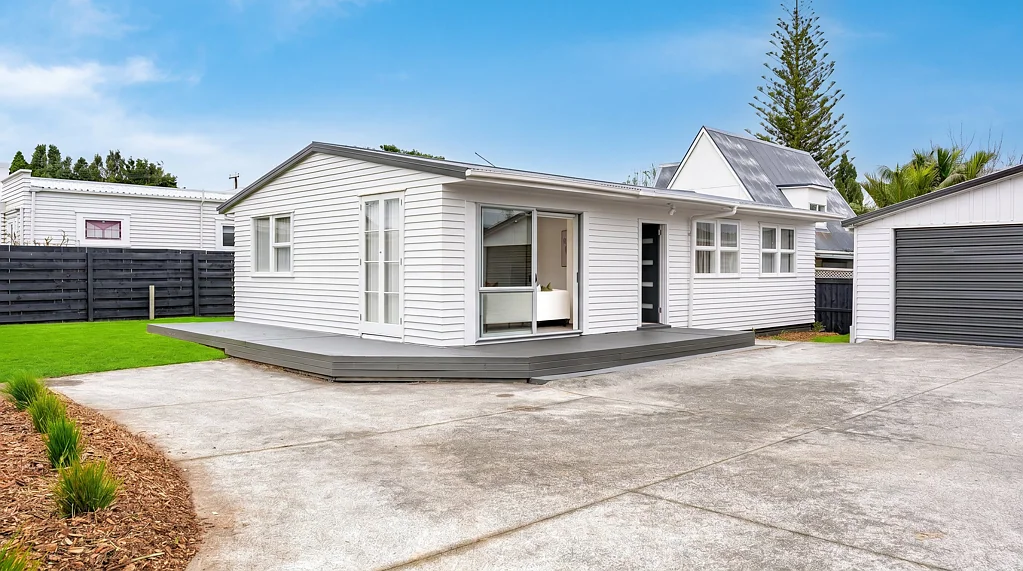 Te Atatu Peninsula 3Phòng ngủ Fully Renovated Retreat