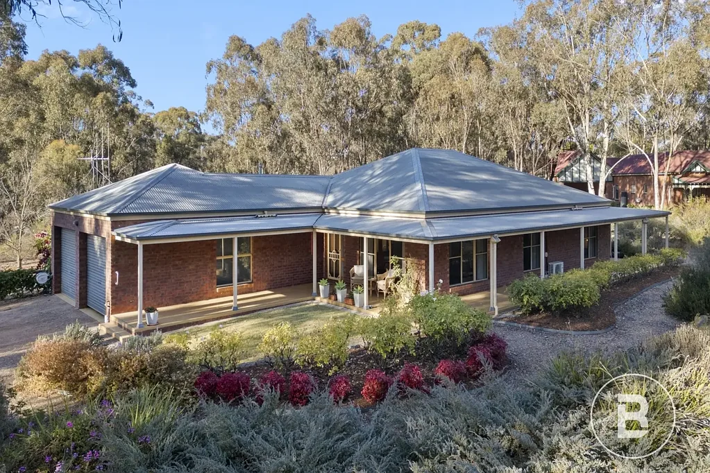 9 Ghost Gums Boulevarde, Maryborough, VIC 3465