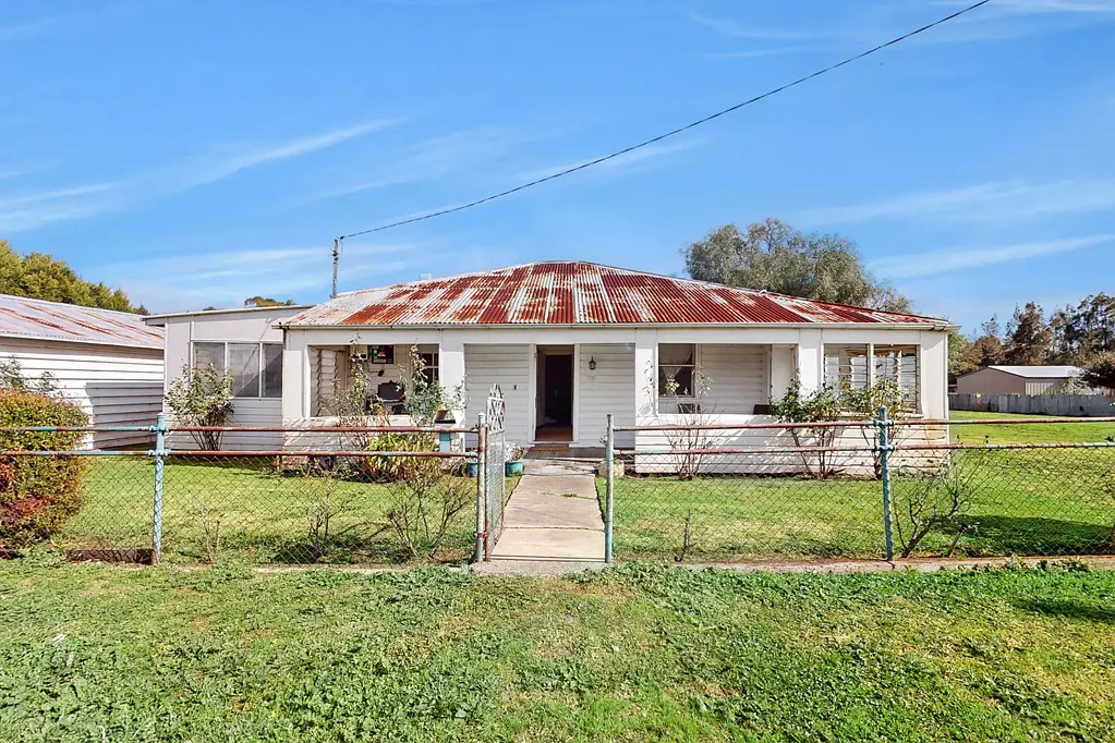 10-12 MARQUET STREET, Merriwa, NSW 2329