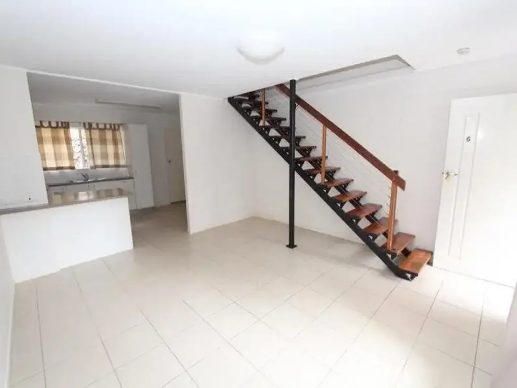 Convenient Nambour Living – Modern 2-Bedroom Unit